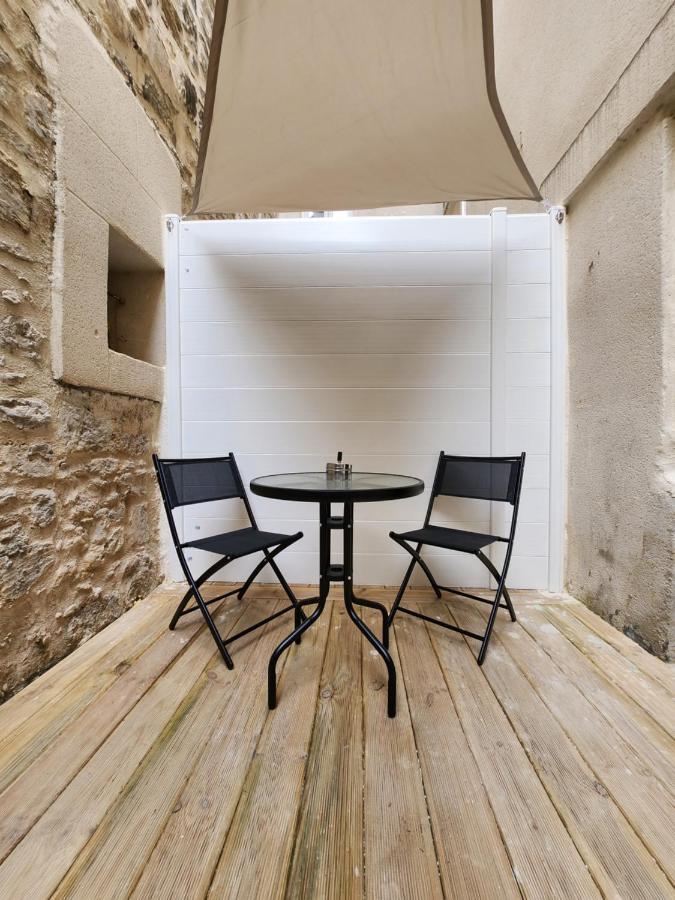Studio Climatise Avec Cour Prive En Rez-De-Chaussee Centre Historique Avignon Exterior photo